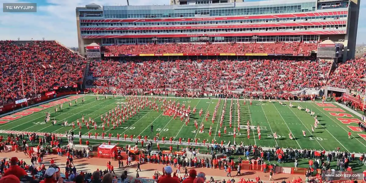 od体育泳池里的每一次摆臂,都是向极限发起的挑战!🏊